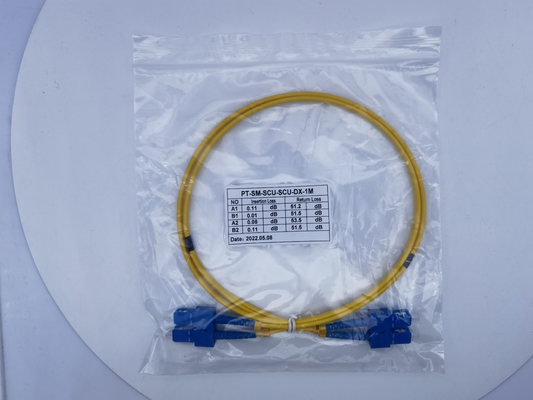 10m-Sc UPC aan van het het Flardkoord van Sc UPC Duplex 3.0mm OFNR 9/125 Enige Wijze