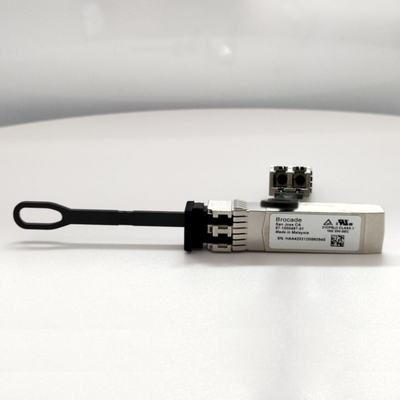57-1000487-01 DE ZENDONTVANGER 16G SW FC DUPLEXlc MMF XBR-000493 VAN 16GBASE-SW FC SFP+