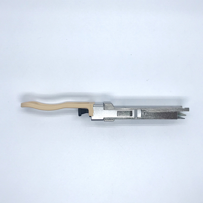 De Optische Zendontvanger van FTL410QE4C 40BASE-SR4 QSFP+ Gen4 voor Doorbraak aan 4 X 10gbase-SR Ethernet