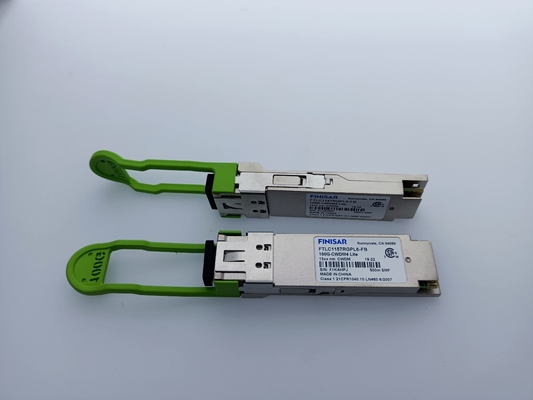 De originele Finisar-Toepassingen van ftlc1157rgpl6-FB 2km 100G CWDM4 QSFP28 met FEC