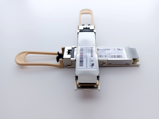 Brocade 57-1000326-01 XBR-100G-SR4-0288 100GBASE-SR4 100m 850nm QSFP+ Transceivermodule