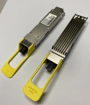Arista QDD-400G-VSR4 400GBASE-VSR4 Insteekbare Optische Transceiver 50m Bereik Toekomstige Technologie Glasvezelapparatuur