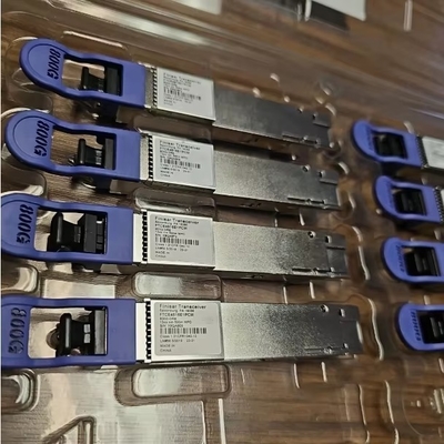 Nieuwe Finisar QSFP-DD-800G-DR8 500m SMF MPO16 Parallelle optische modules High Rate 800G Network Switch 16 Core Capacity 400G Glasvezel apparatuur